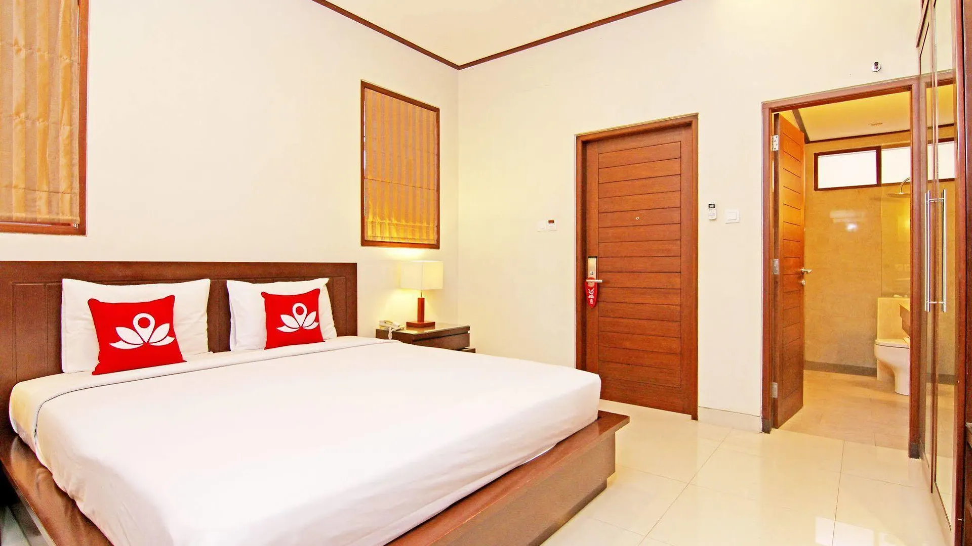 Hotel Zen Rooms Kuta Inn