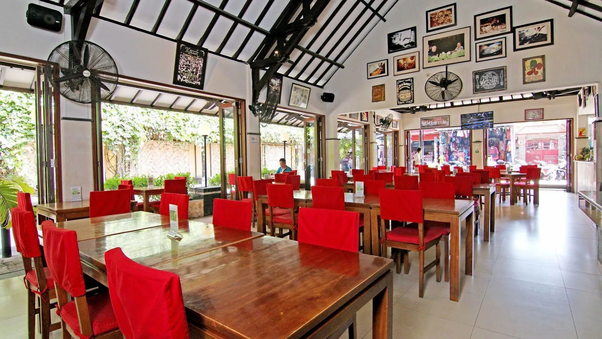 Zen Rooms Kuta Inn 3*, Kuta (Bali)